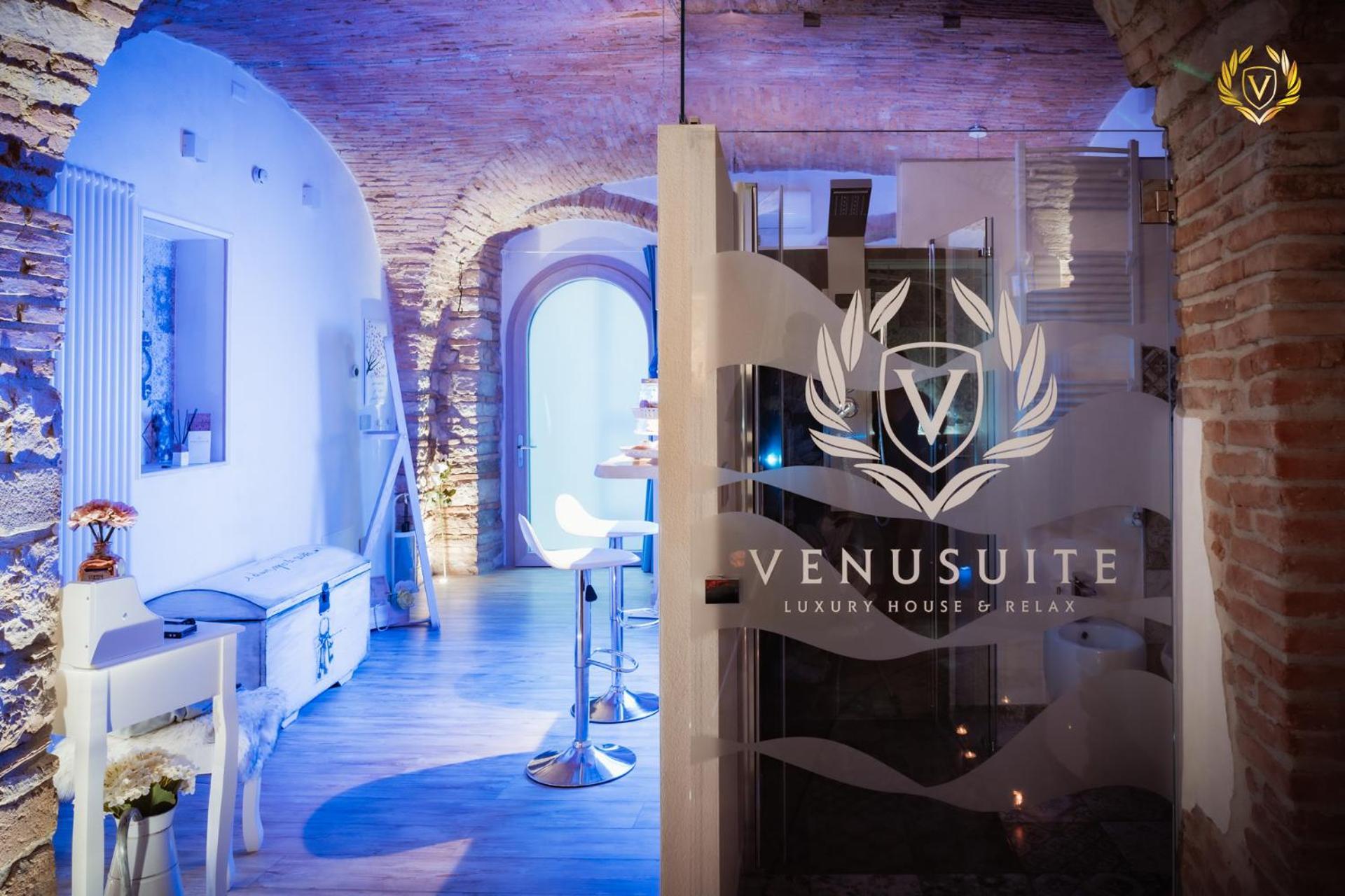 Venusuite Venosa - Luxury House, Spa & Relax - Eksteriør billede